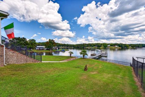 61 Square Grove Road Waterloo SC 29384