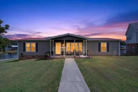 61 Square Grove Road Waterloo SC 29384
