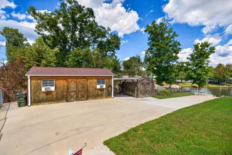 61 Square Grove Road Waterloo SC 29384