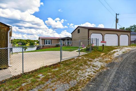 61 Square Grove Road Waterloo SC 29384