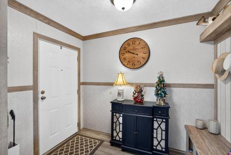 61 Square Grove Road Waterloo SC 29384