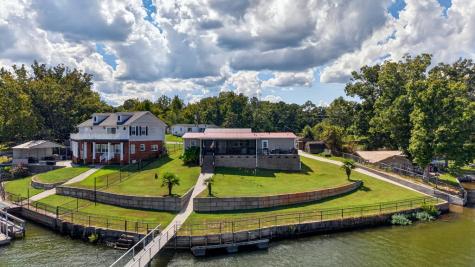 61 Square Grove Road Waterloo SC 29384