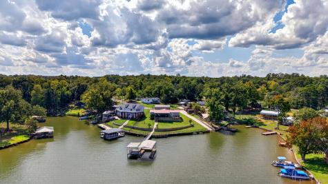 61 Square Grove Road Waterloo SC 29384