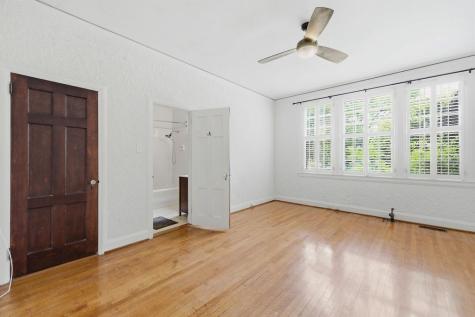 511 E Cambridge Avenue Greenwood SC 29646