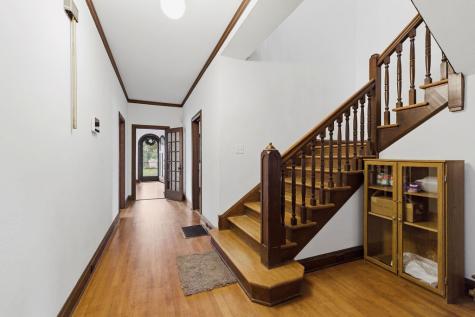 511 E Cambridge Avenue Greenwood SC 29646