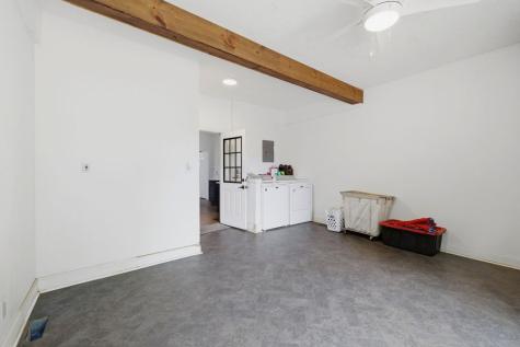 511 E Cambridge Avenue Greenwood SC 29646