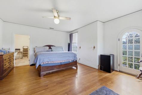 511 E Cambridge Avenue Greenwood SC 29646