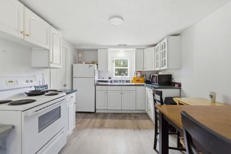 511 E Cambridge Avenue Greenwood SC 29646