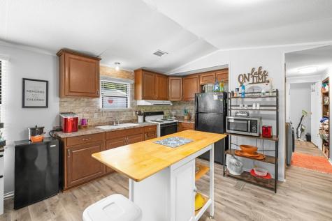 44 Darnell Cross Hill SC 29332