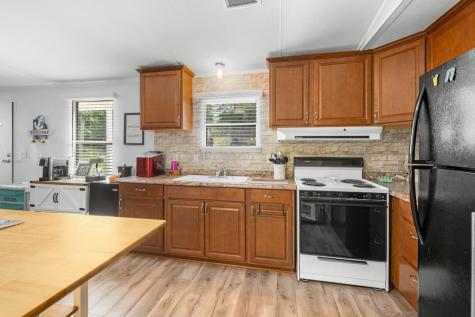 44 Darnell Cross Hill SC 29332