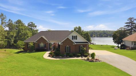 105 Coogans Bluff Hodges SC 29653