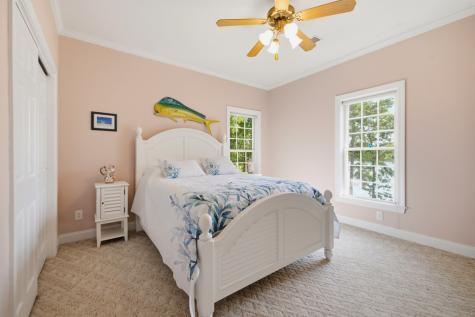 105 Coogans Bluff Hodges SC 29653