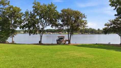 105 Coogans Bluff Hodges SC 29653