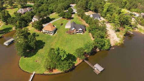 105 Coogans Bluff Hodges SC 29653