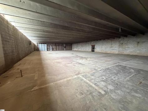 29 E Warehouse Court Taylors SC 29687