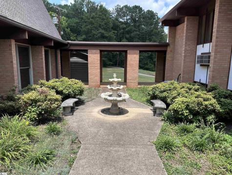 1351 Main Street Wellford SC 29385