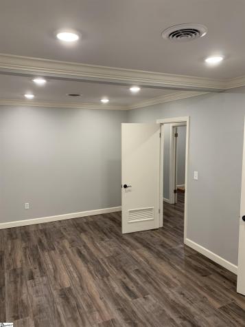 413 Vardry Street Greenville SC 29601