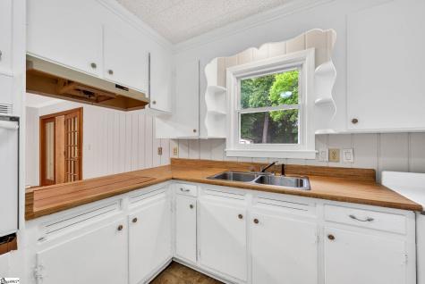 1 Elizabeth Drive Greenville SC 29615