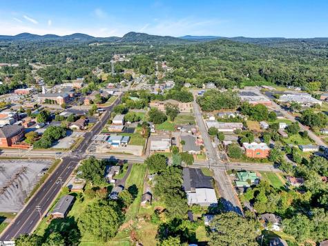 220 Hampton Avenue Pickens SC 29671