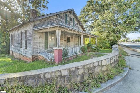 220 Hampton Avenue Pickens SC 29671
