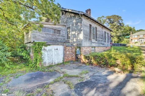 220 Hampton Avenue Pickens SC 29671