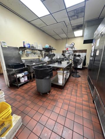 604 W. Greenwood Street Abbeville SC 29620