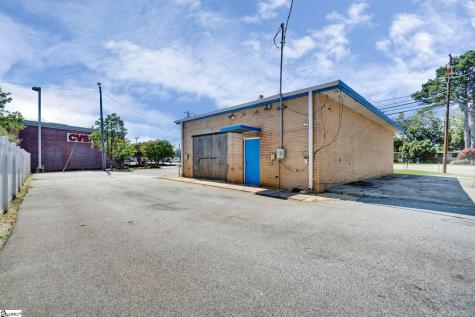 1310 72/221 East Highway Greenwood SC 29649
