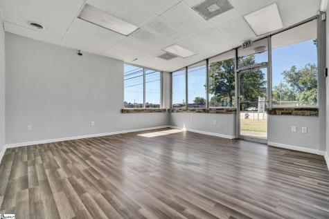 1310 72/221 East Highway Greenwood SC 29649