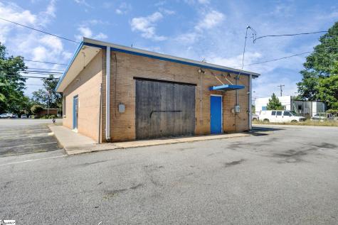 1310 72/221 East Highway Greenwood SC 29649