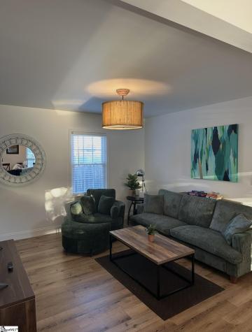 6 Brookside Circle Greenville SC 29609
