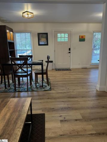 6 Brookside Circle Greenville SC 29609