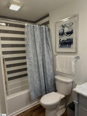 6 Brookside Circle Greenville SC 29609