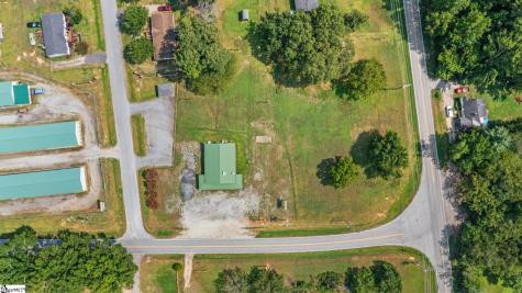869 Poplar Street Clinton SC 29325