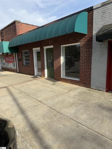 131/133 W Main Street Pickens SC 29671