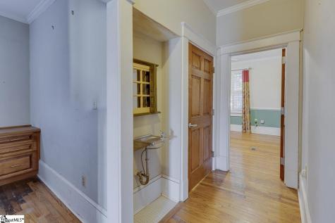 906 Augusta Street Greenville SC 29605