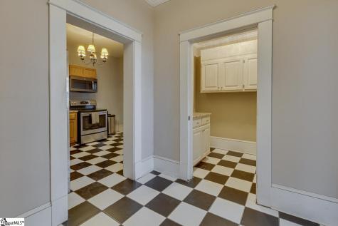 906 Augusta Street Greenville SC 29605