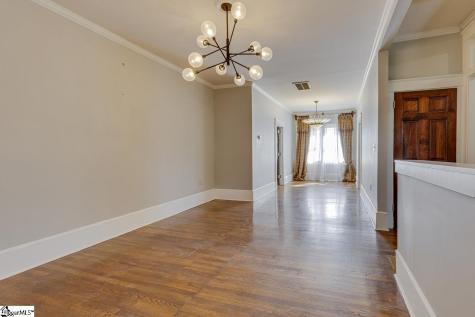 906 Augusta Street Greenville SC 29605