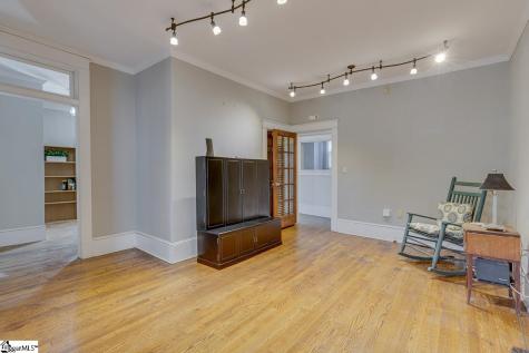 906 Augusta Street Greenville SC 29605