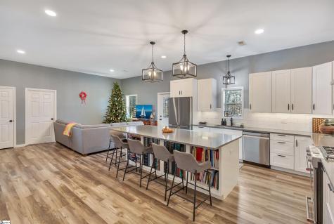 2475 Pumpkintown Highway Pickens SC 29671