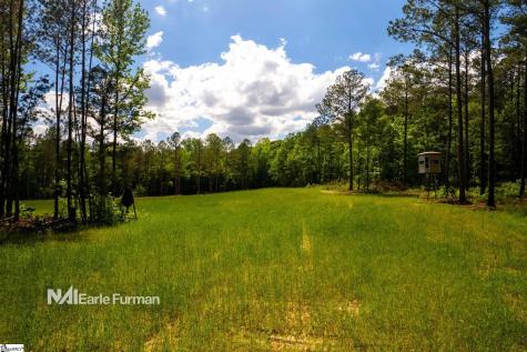 7483 252 Highway Honea Path SC 29654