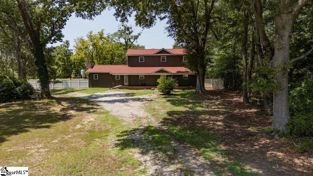 2935 14 Highway Laurens SC 29360