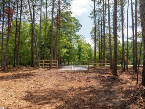 00 Cheek Road Gray Court SC 29645