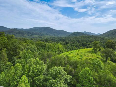 12 Queensmoor Road Travelers Rest SC 29365