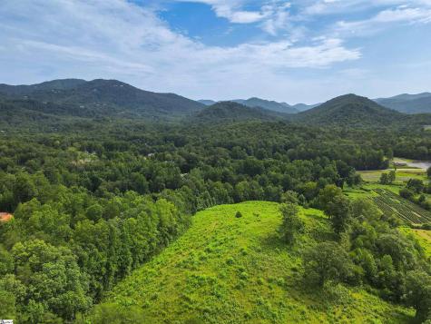 12 Queensmoor Road Travelers Rest SC 29365