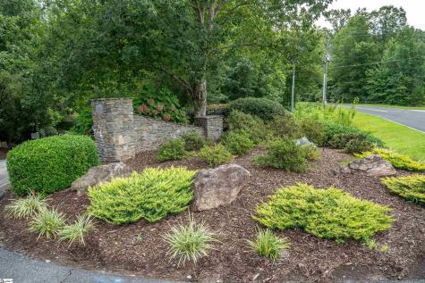 12 Queensmoor Road Travelers Rest SC 29365