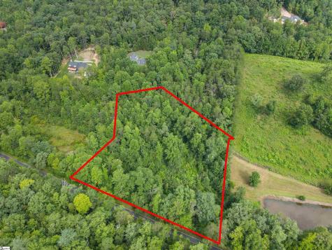 12 Queensmoor Road Travelers Rest SC 29365