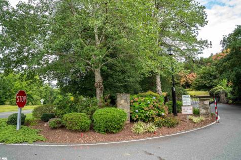 12 Queensmoor Road Travelers Rest SC 29365