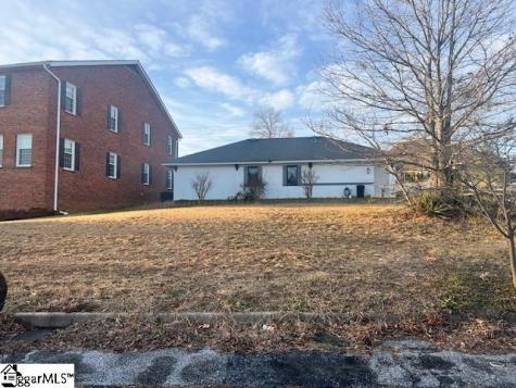 54 Pointe Circle Greenville SC 29615