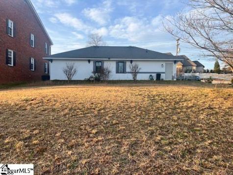 54 Pointe Circle Greenville SC 29615
