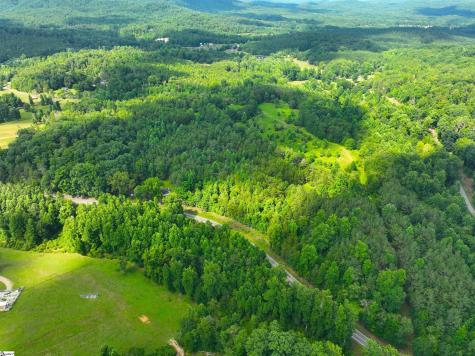3573 Moorefield Memorial Highway Pickens SC 29671